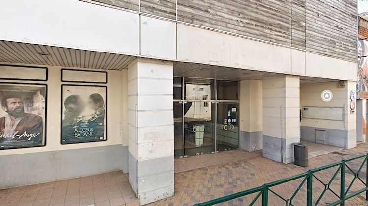 FEU AU ROYAL - L’ancien cinéma de Mont-de-Marsan a été ravagé